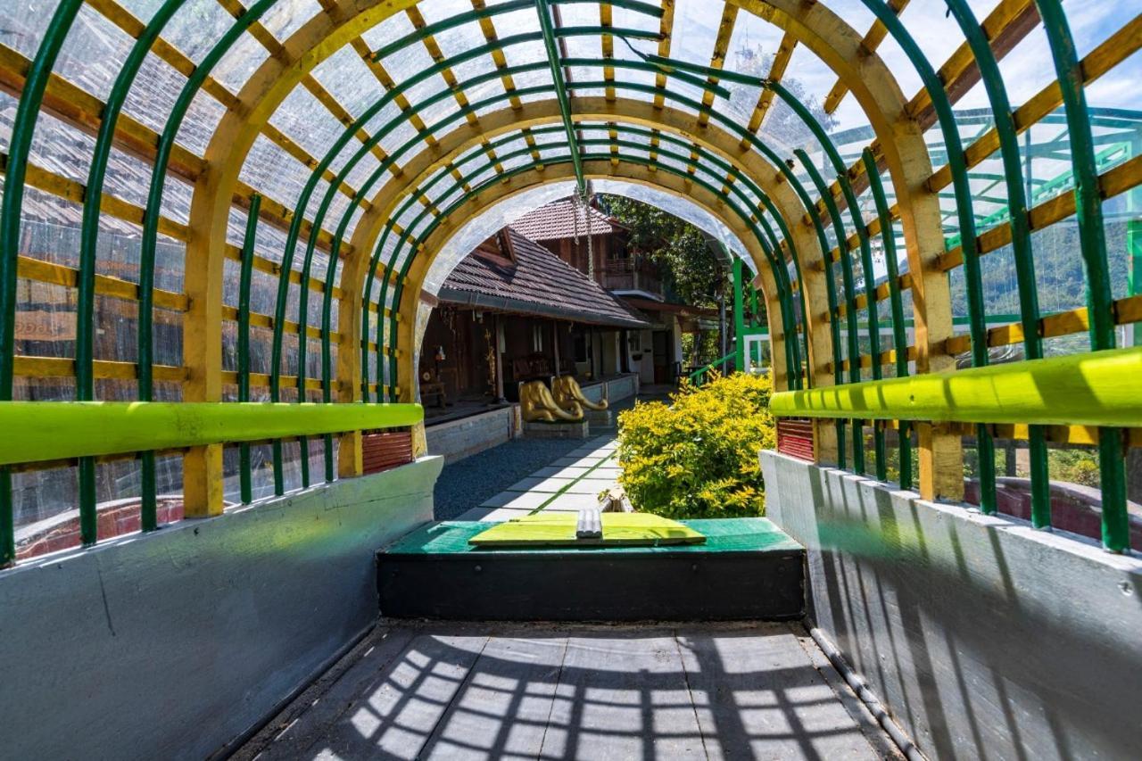 Castillo De Woods , The Private Luxury Villa , 8 Bhk, Vattavada Kottakamboor Екстериор снимка